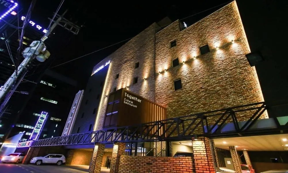 Jamsil 2.4 Hotel Seoul